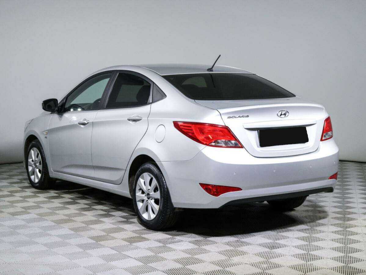 Hyundai Solaris с пробегом — 2016 год. Фото: #5