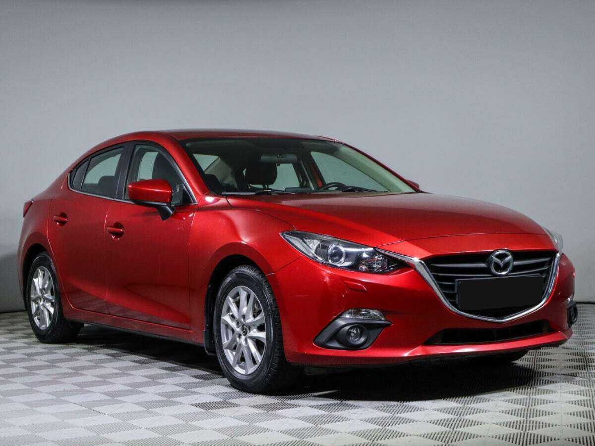 Mazda 3 с пробегом — 2014 год. Фото: #2