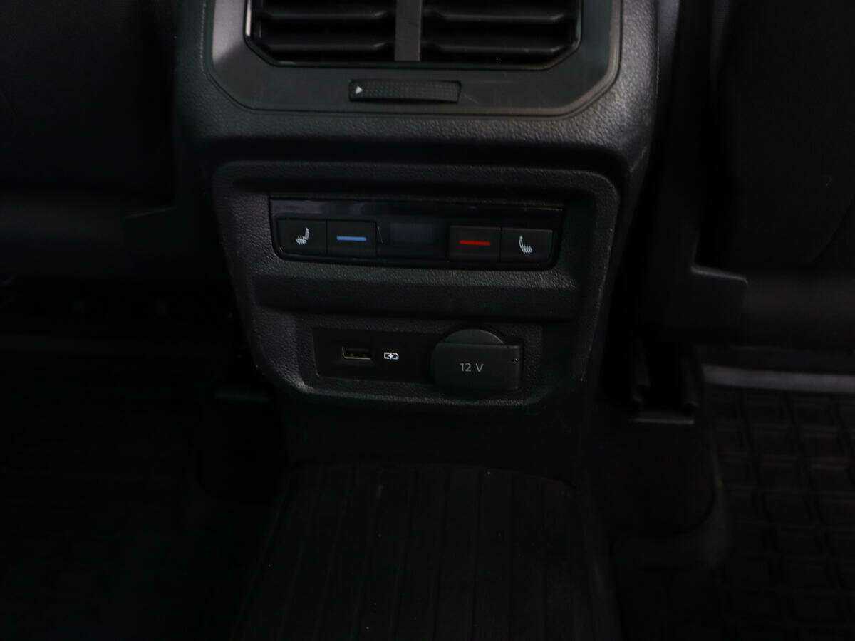 Volkswagen Tiguan с пробегом — 2018 год. Фото: #12