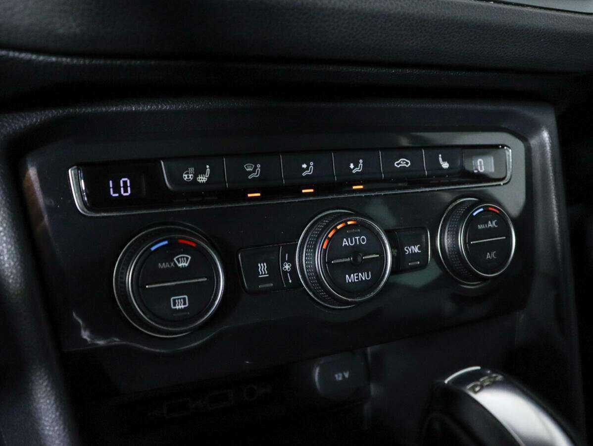 Volkswagen Tiguan с пробегом — 2018 год. Фото: #18