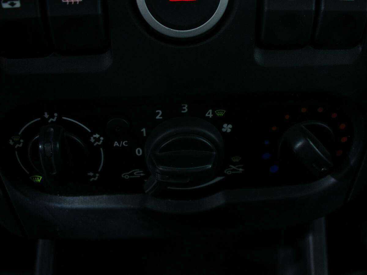 Lada (ВАЗ) Largus с пробегом — 2017 год. Фото: #14