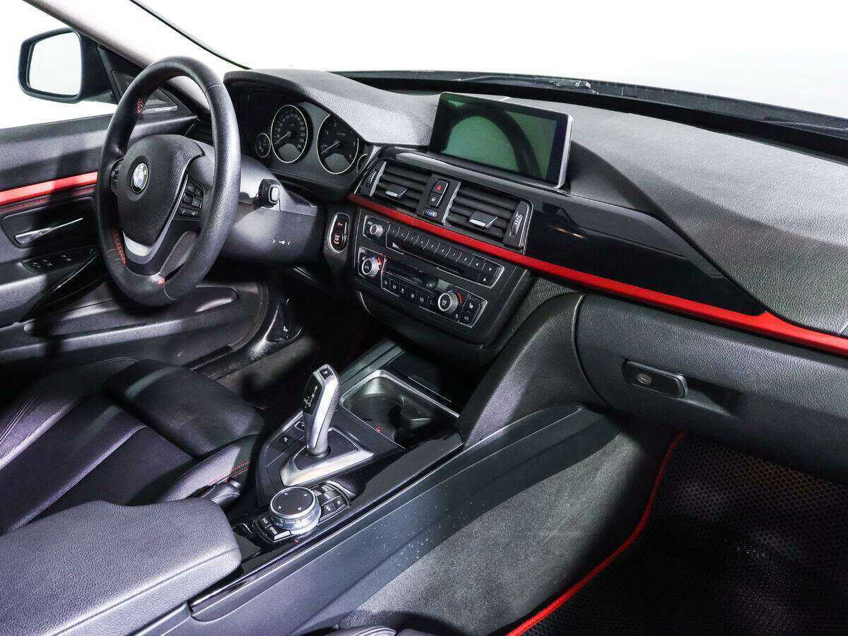 BMW 3 серии с пробегом — 2014 год. Фото: #8