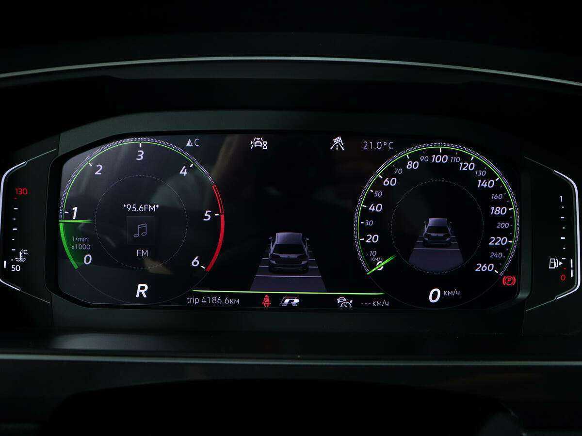 Volkswagen Tiguan с пробегом — 2019 год. Фото: #8