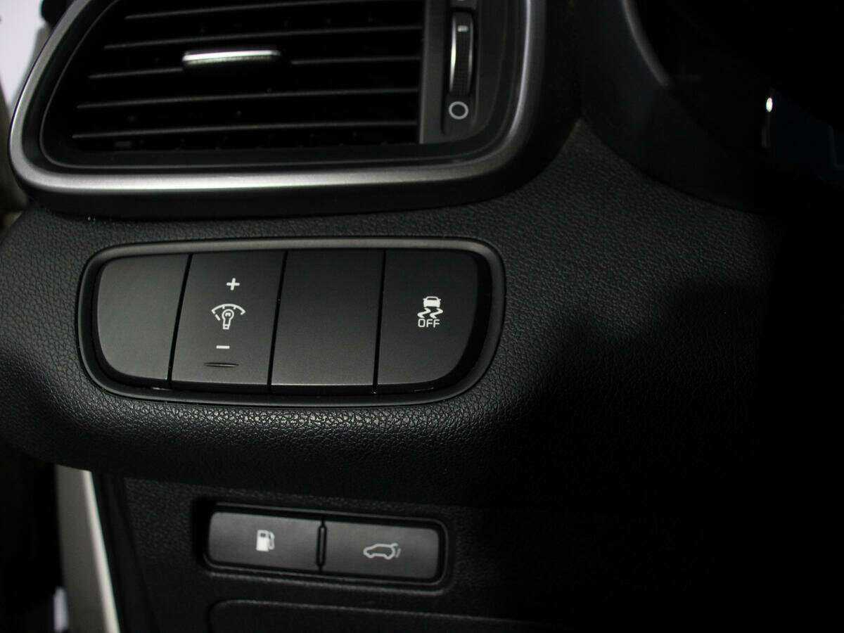 Kia Sorento с пробегом — 2017 год. Фото: #20