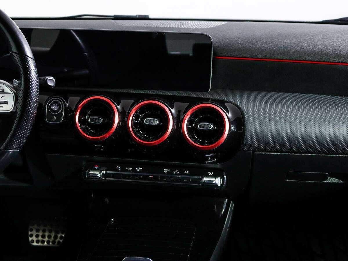 Mercedes-Benz A-Класс с пробегом — 2020 год. Фото: #12