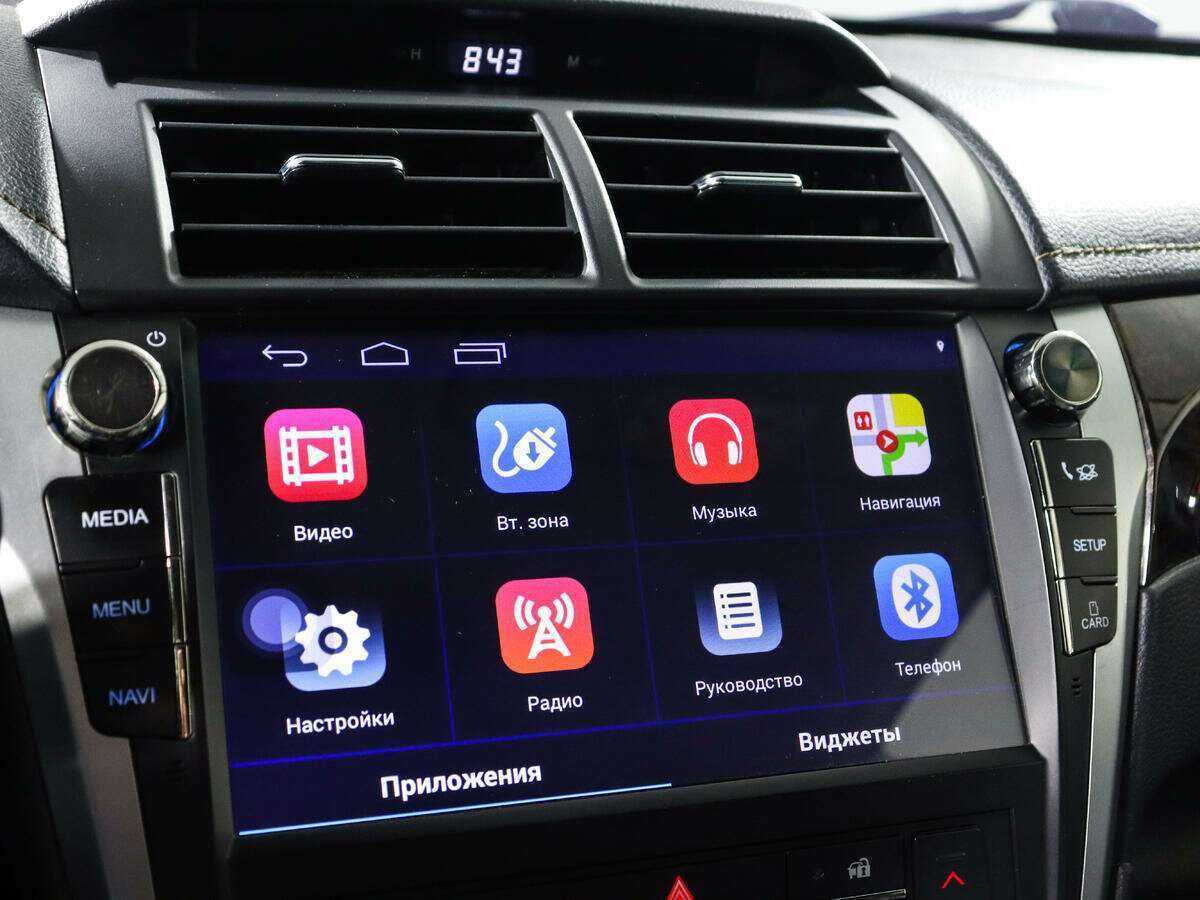 Toyota Camry с пробегом — 2017 год. Фото: #14