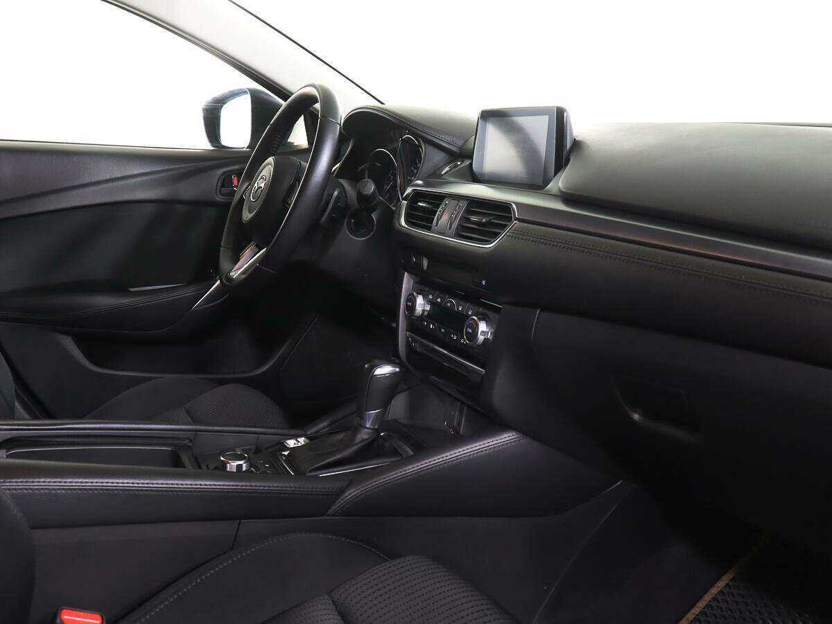 Mazda 6 с пробегом — 2018 год. Фото: #7
