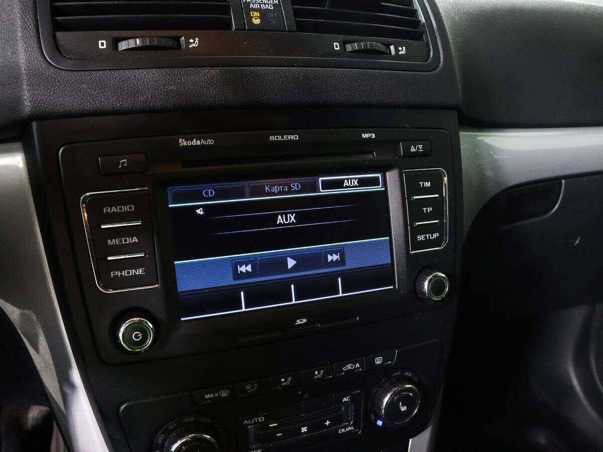 Skoda Yeti с пробегом — 2012 год. Фото: #14