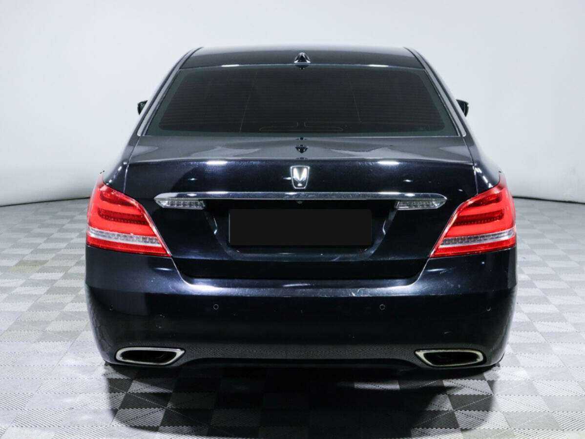 Hyundai Equus с пробегом — 2014 год. Фото: #4