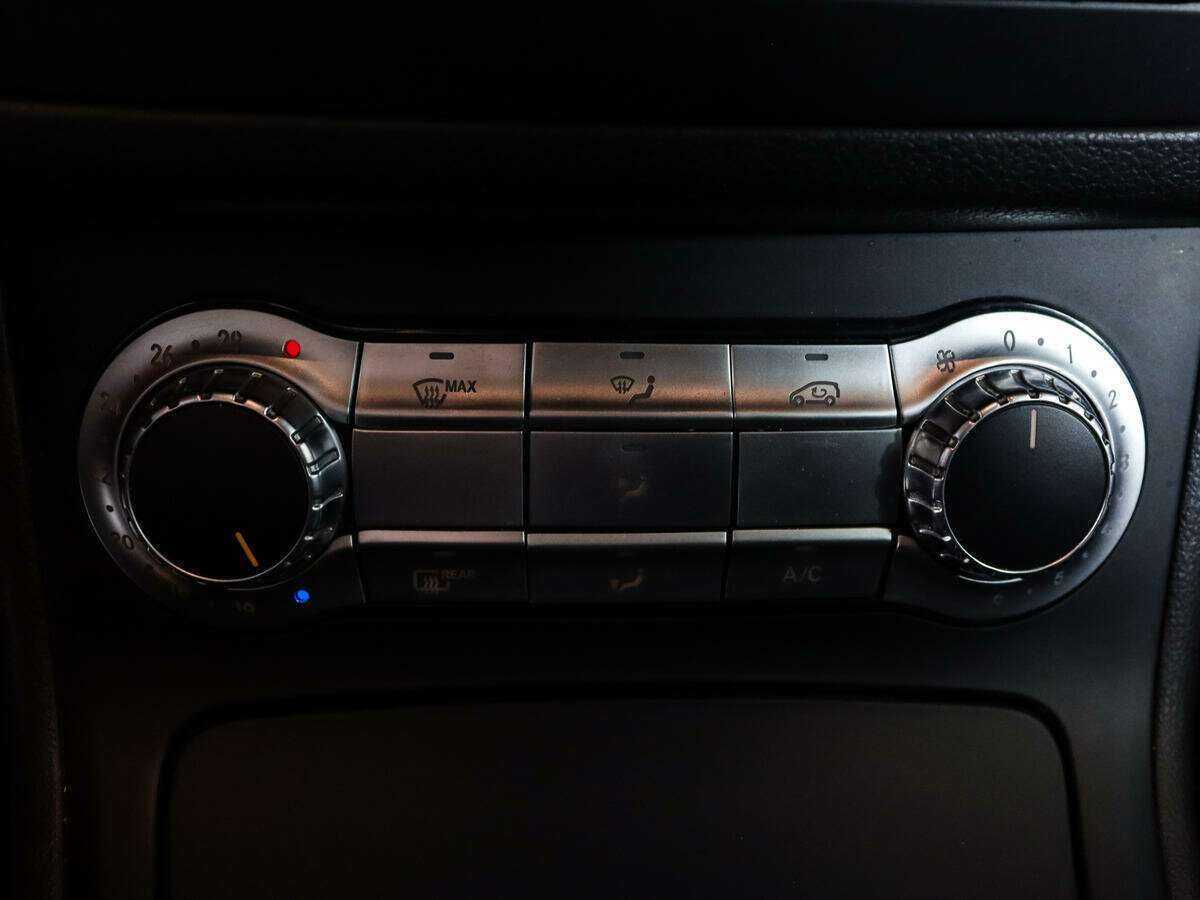 Mercedes-Benz B-Класс с пробегом — 2013 год. Фото: #15