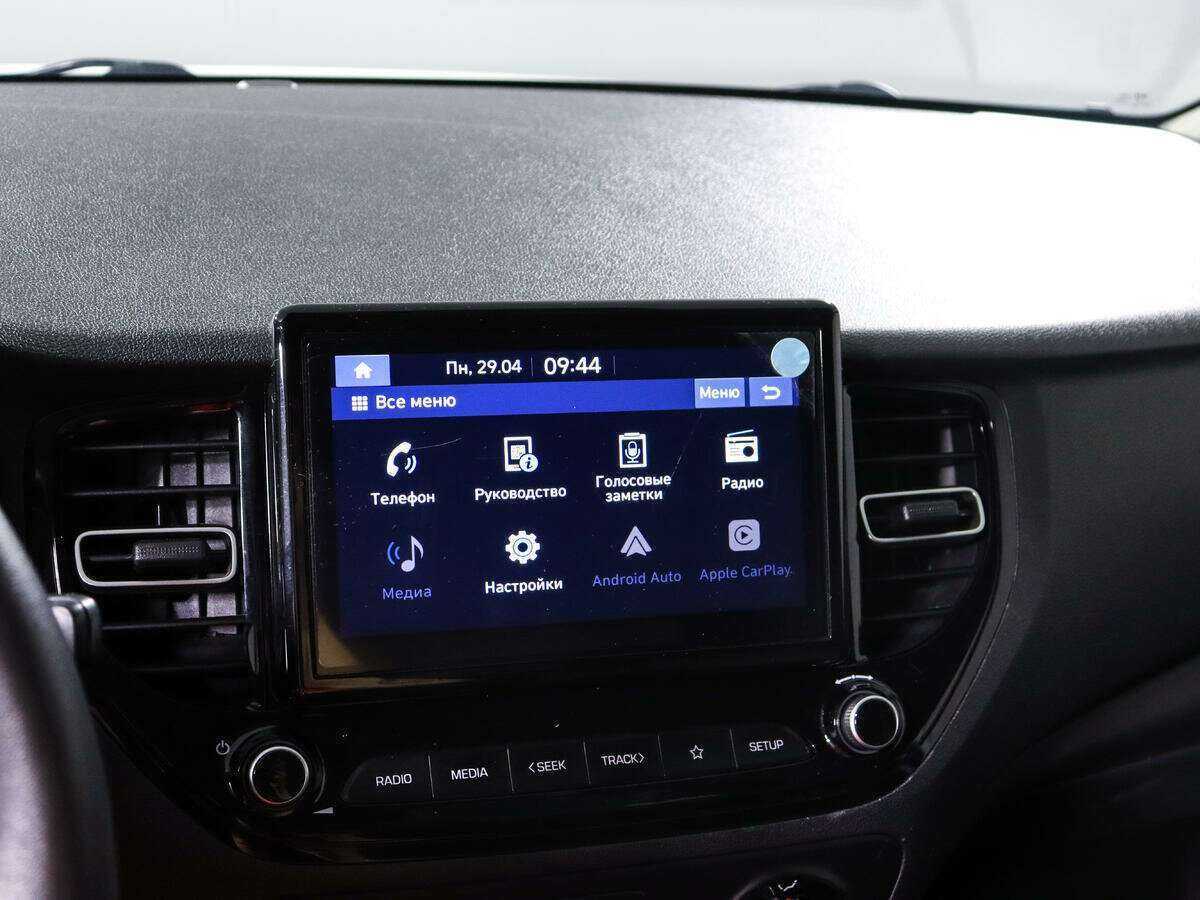 Hyundai Solaris с пробегом — 2020 год. Фото: #14