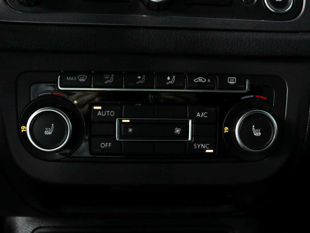 Volkswagen Tiguan с пробегом — 2012 год. Фото: #12