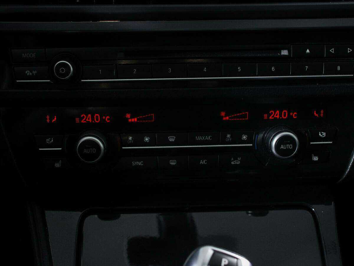 BMW 5 серии с пробегом — 2013 год. Фото: #9