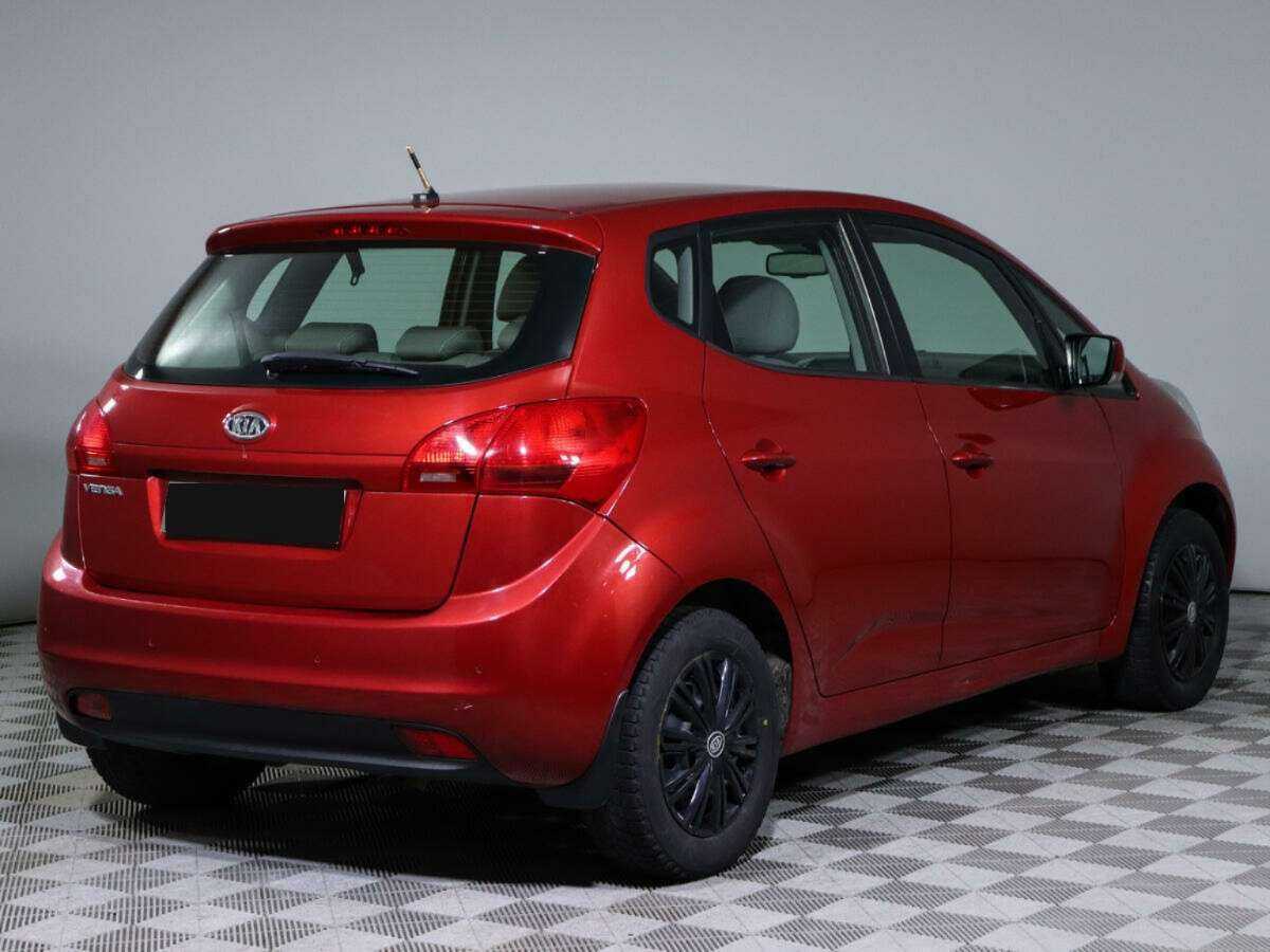 Kia Venga с пробегом — 2012 год. Фото: #4