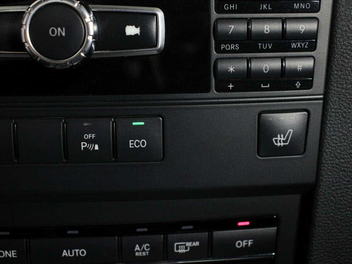 Mercedes-Benz E-Класс с пробегом — 2013 год. Фото: #21