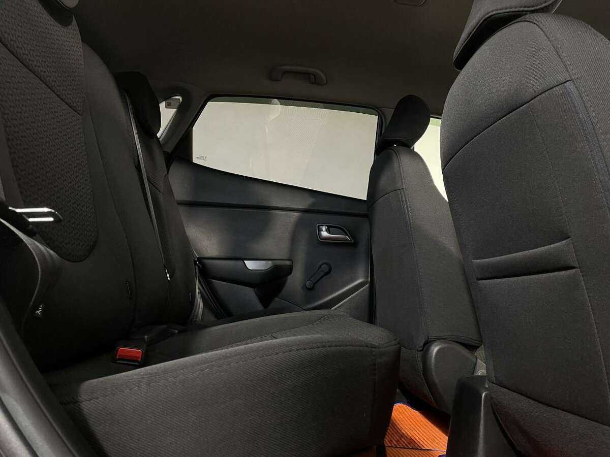 Kia Rio с пробегом — 2016 год. Фото: #16