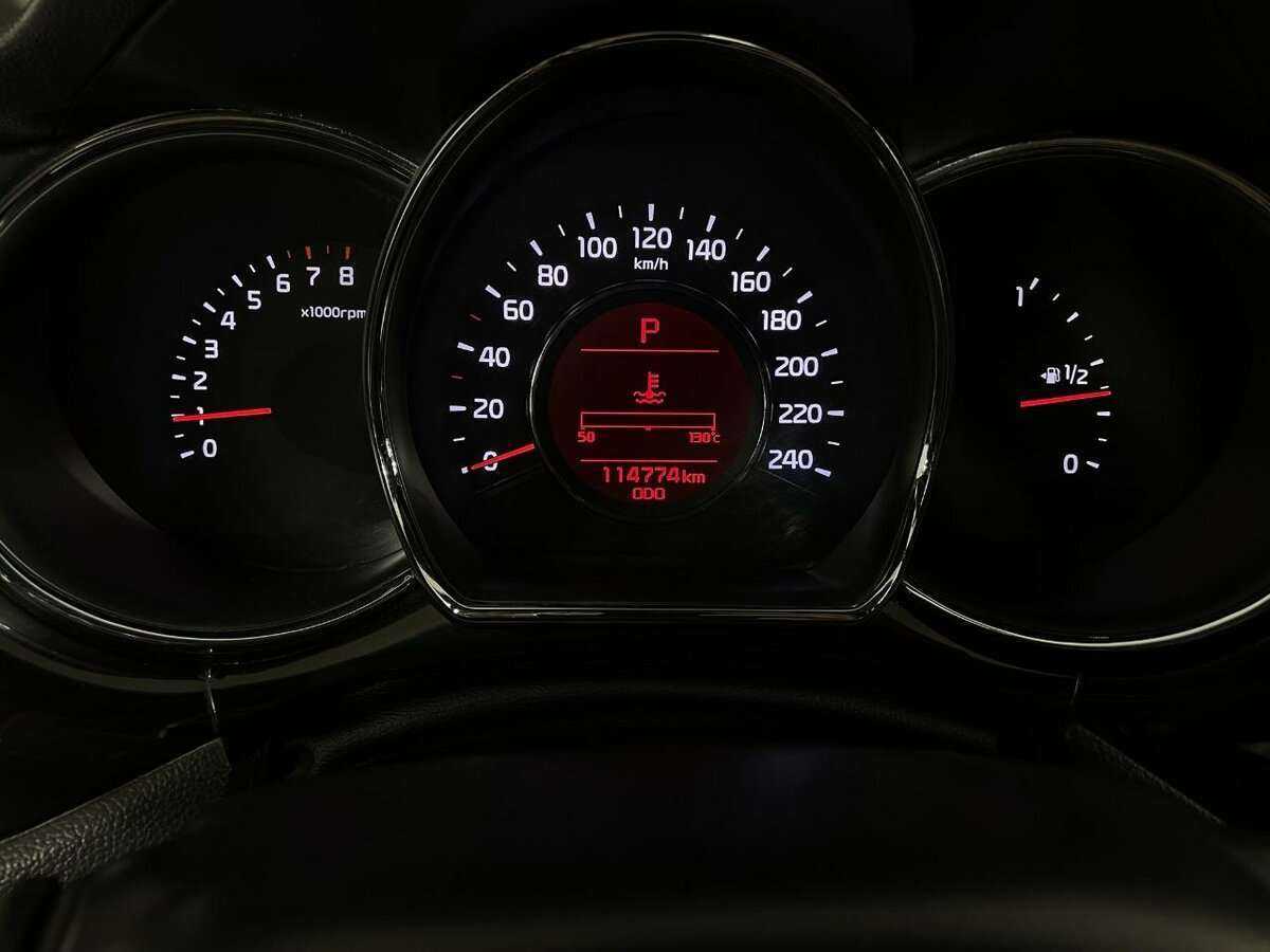 Kia Ceed с пробегом — 2013 год. Фото: #10