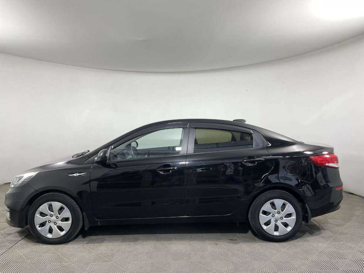 Kia Rio с пробегом — 2017 год. Фото: #3