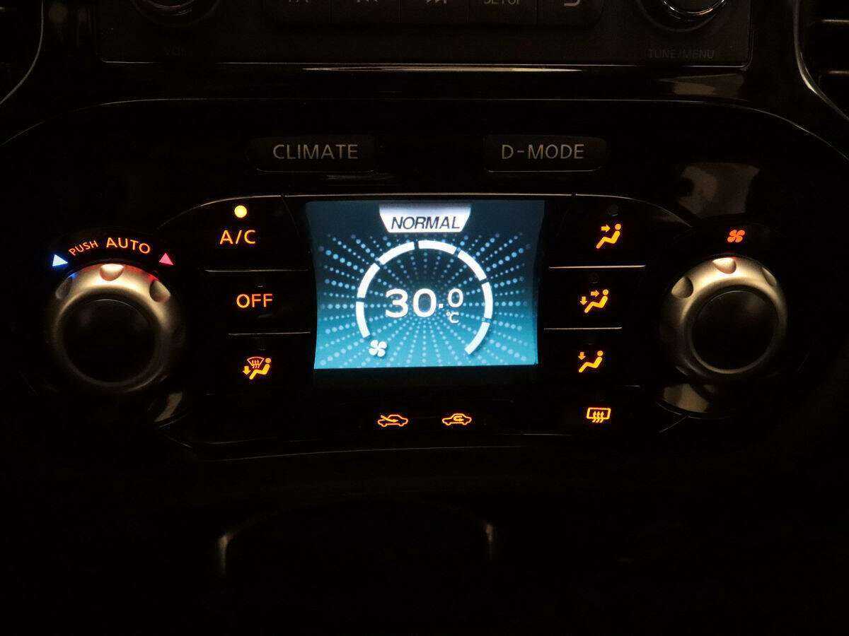 Nissan Juke с пробегом — 2013 год. Фото: #14