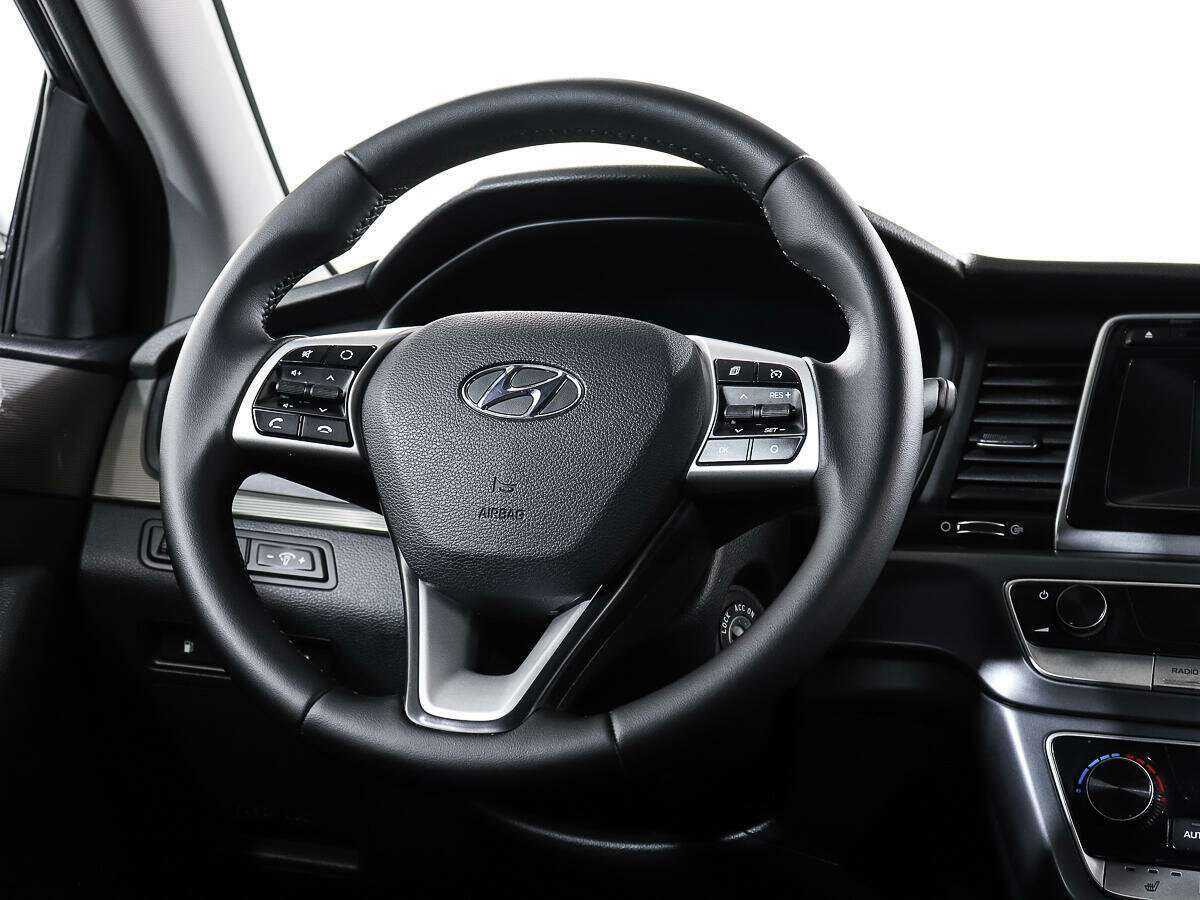 Hyundai Sonata с пробегом — 2018 год. Фото: #13