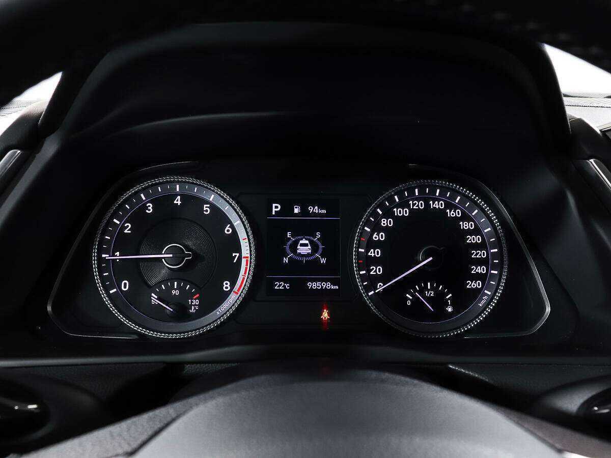 Hyundai Sonata с пробегом — 2020 год. Фото: #10