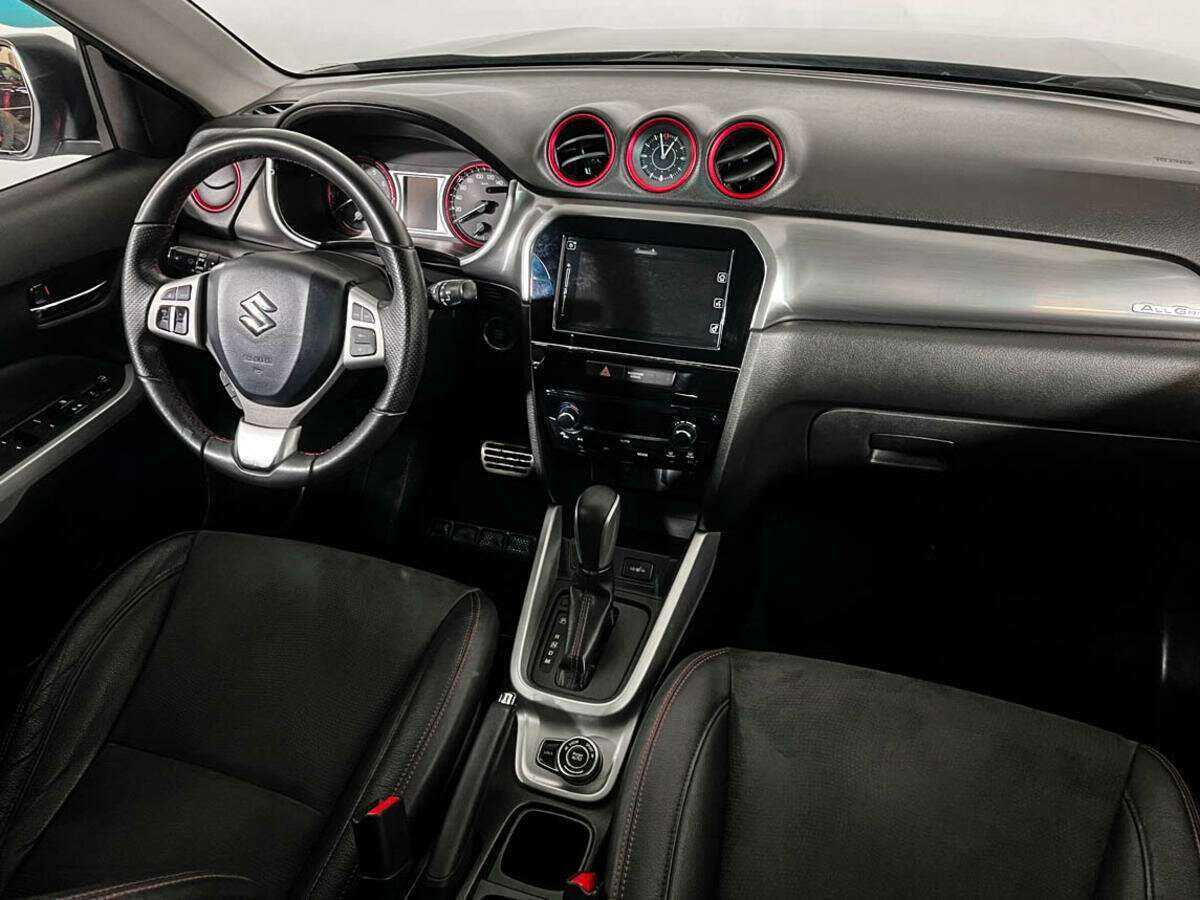 Suzuki Vitara с пробегом — 2017 год. Фото: #7