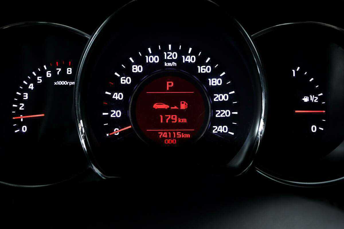 Kia Ceed с пробегом — 2014 год. Фото: #9