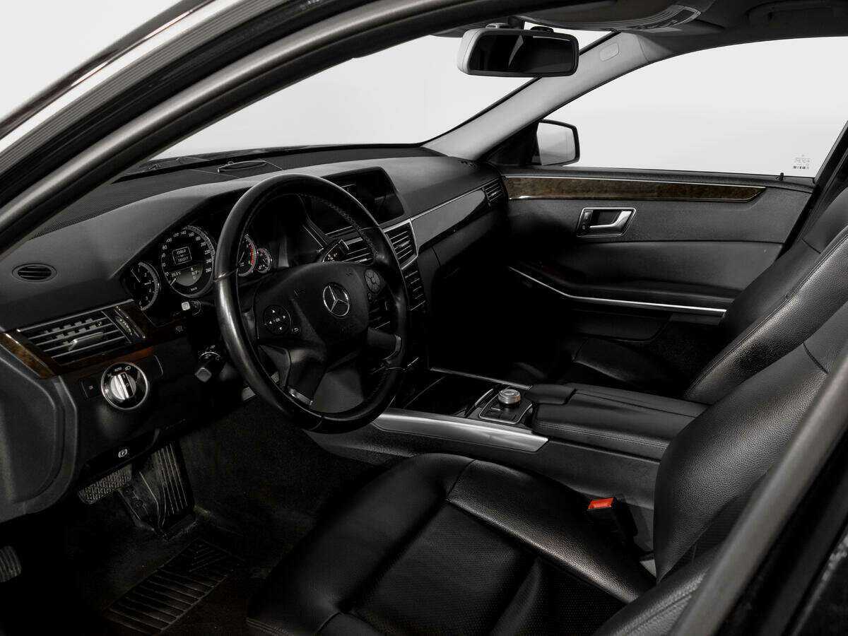 Mercedes-Benz E-Класс с пробегом — 2012 год. Фото: #14