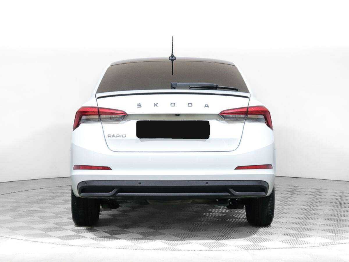 Skoda Rapid с пробегом — 2022 год. Фото: #5