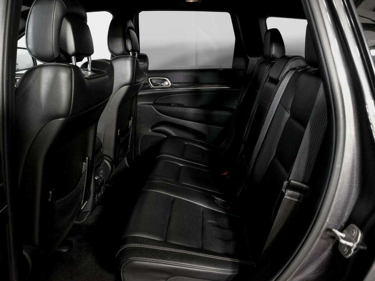 Jeep Grand Cherokee с пробегом — 2014 год. Фото: #9