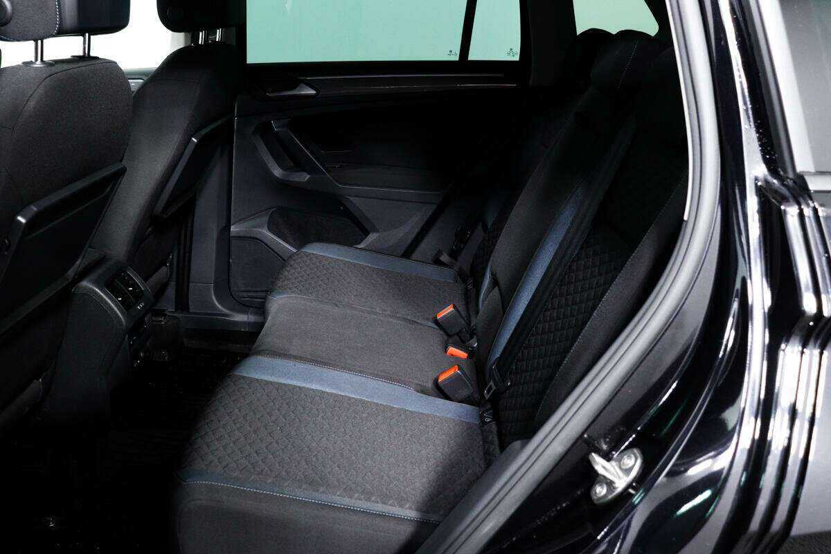 Volkswagen Tiguan с пробегом — 2020 год. Фото: #11