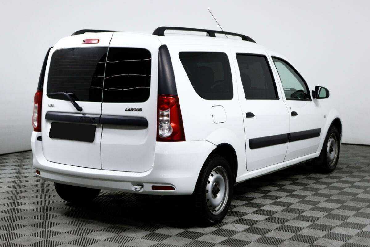 Lada (ВАЗ) Largus с пробегом — 2019 год. Фото: #4