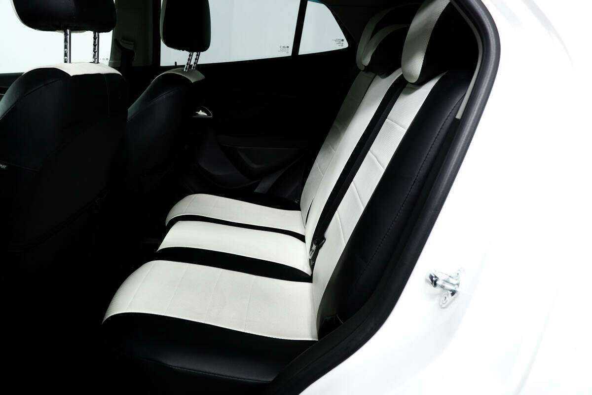 Opel Mokka с пробегом — 2014 год. Фото: #11