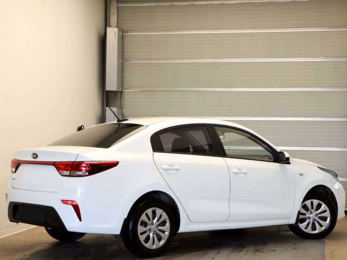 Kia Rio с пробегом — 2018 год. Фото: #3