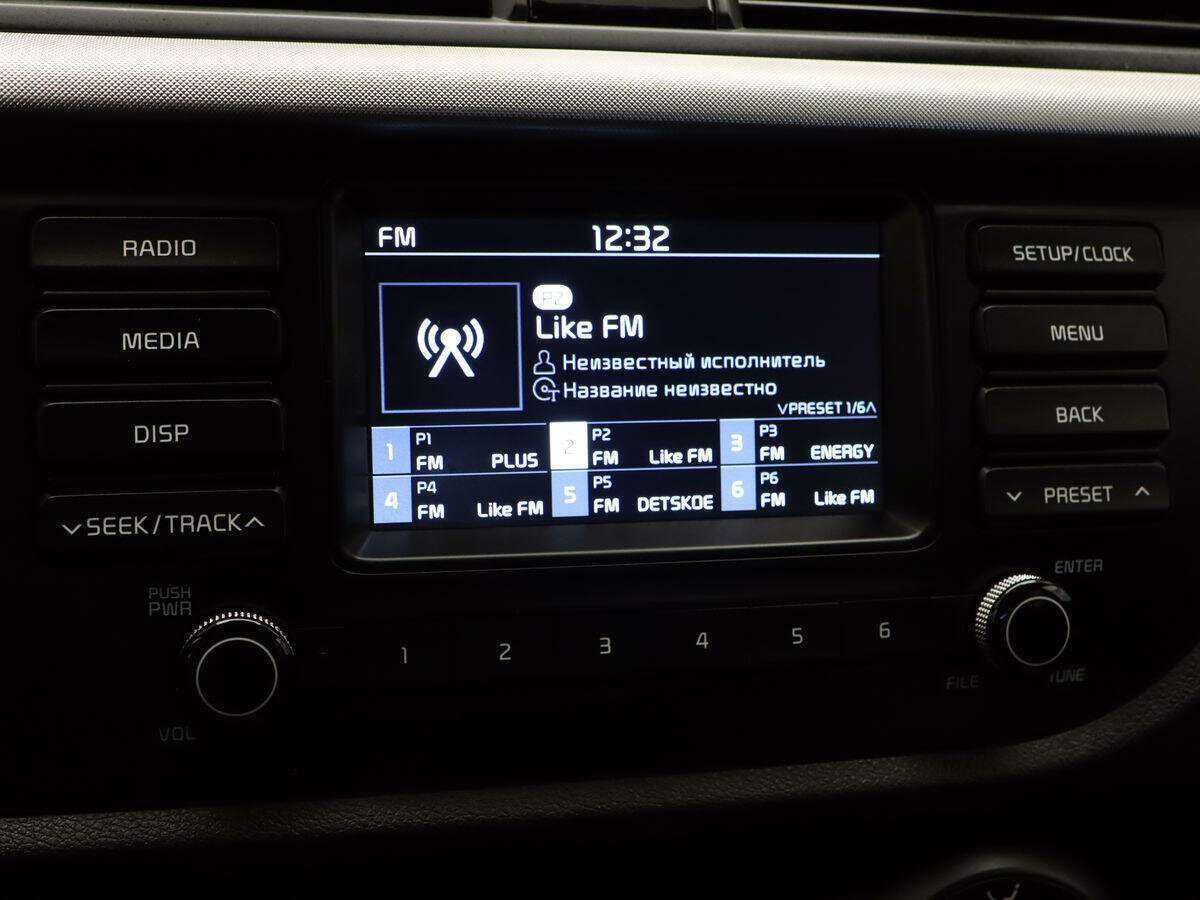 Kia Rio с пробегом — 2018 год. Фото: #18