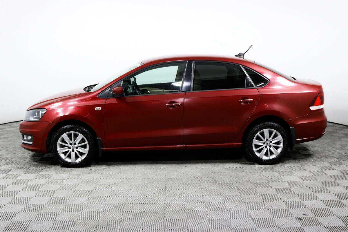 Volkswagen Polo с пробегом — 2018 год. Фото: #7