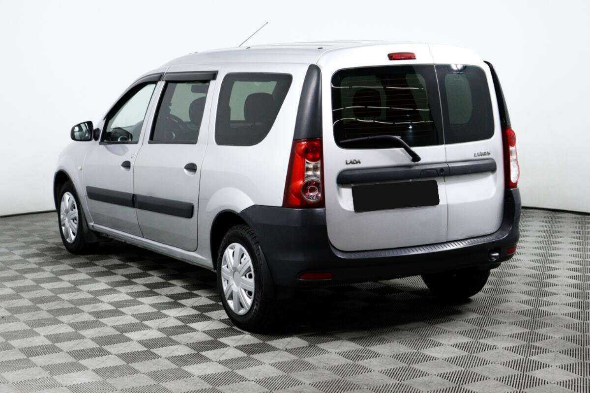 Lada (ВАЗ) Largus с пробегом — 2014 год. Фото: #6