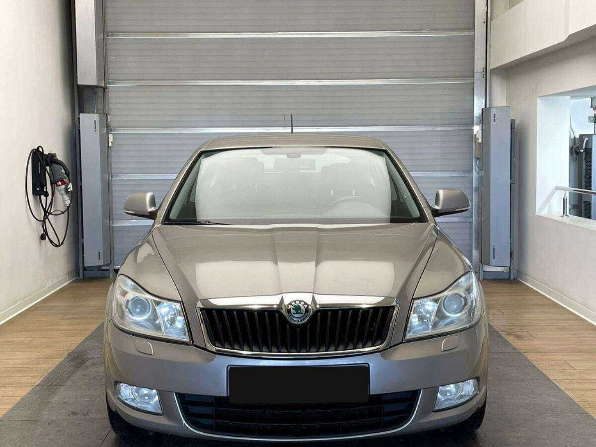 Skoda Octavia с пробегом — 2012 год. Фото: #1