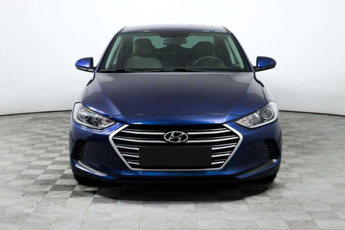 Hyundai Elantra с пробегом — 2016 год. Фото: #1