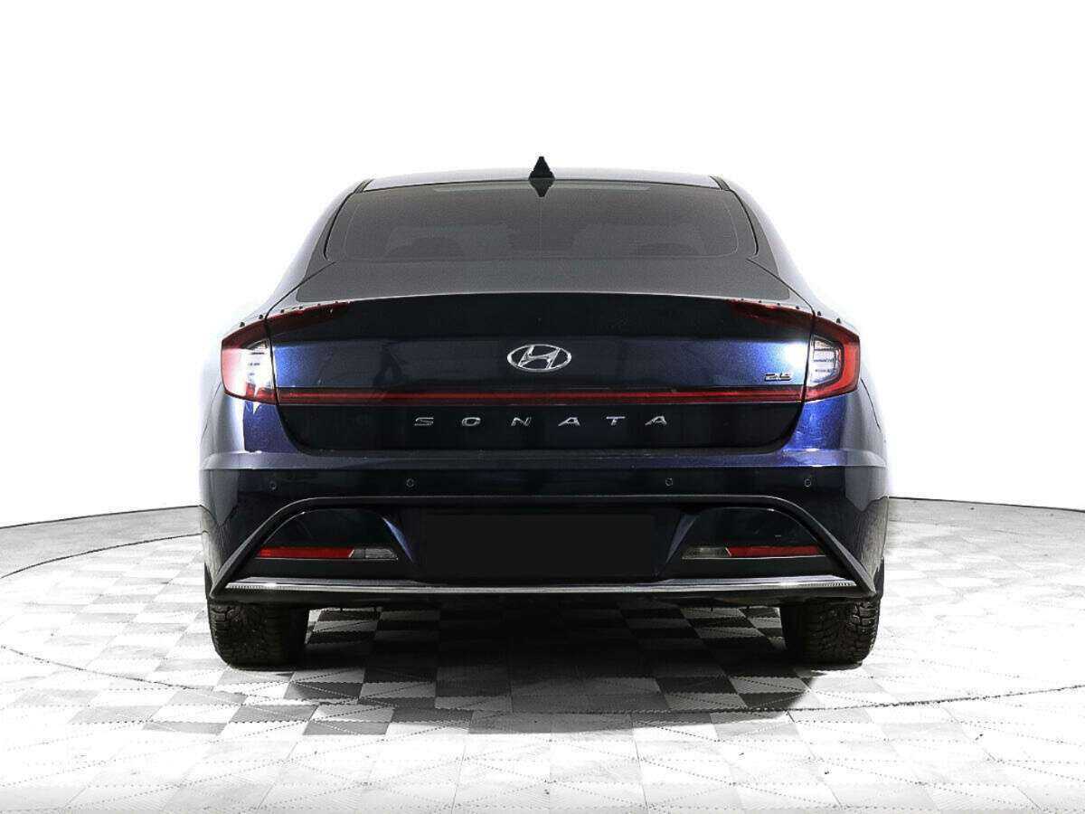 Hyundai Sonata с пробегом — 2022 год. Фото: #5