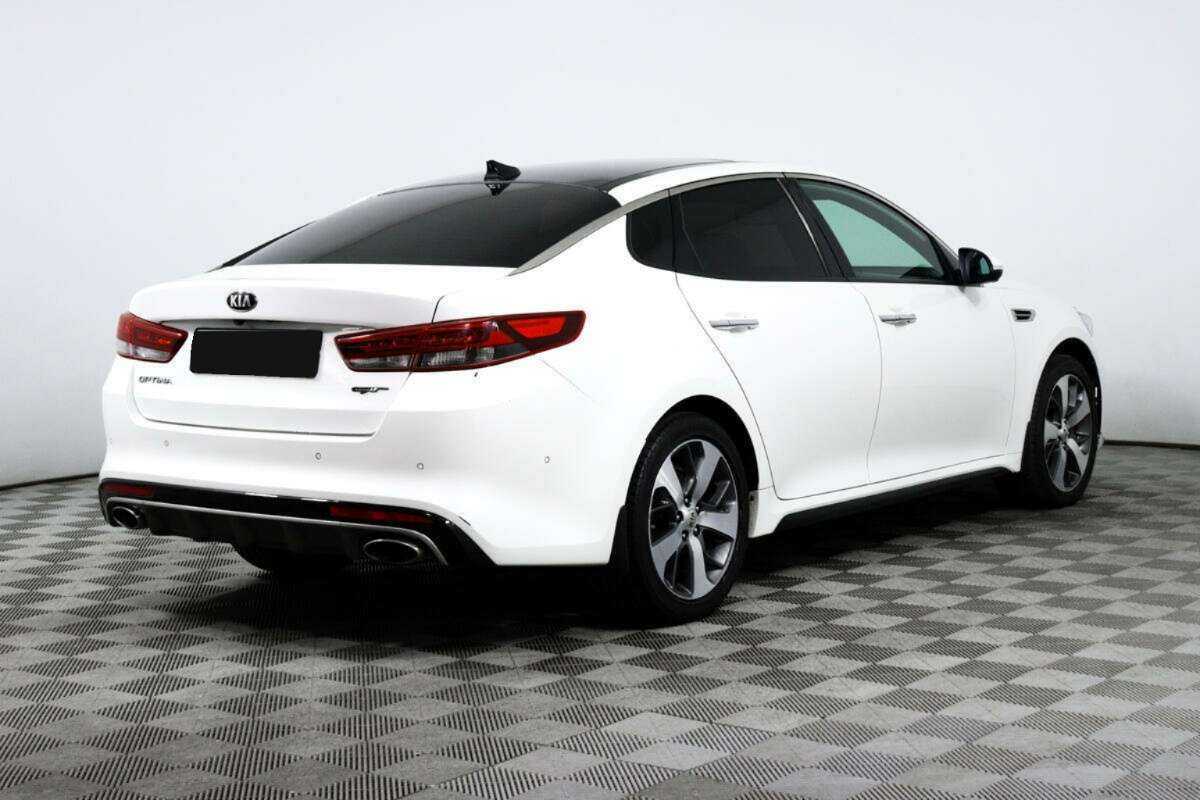 Kia Optima с пробегом — 2017 год. Фото: #4