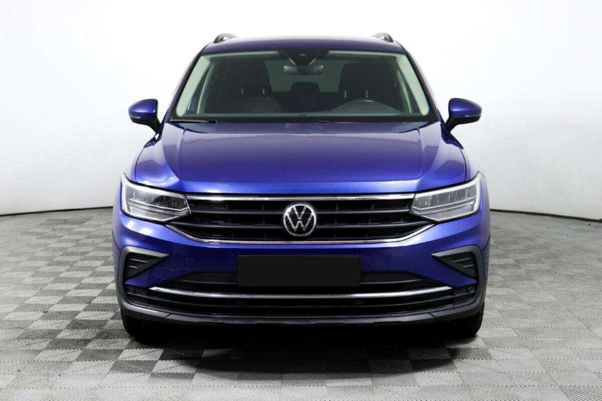 Volkswagen Tiguan с пробегом — 2021 год. Фото: #1