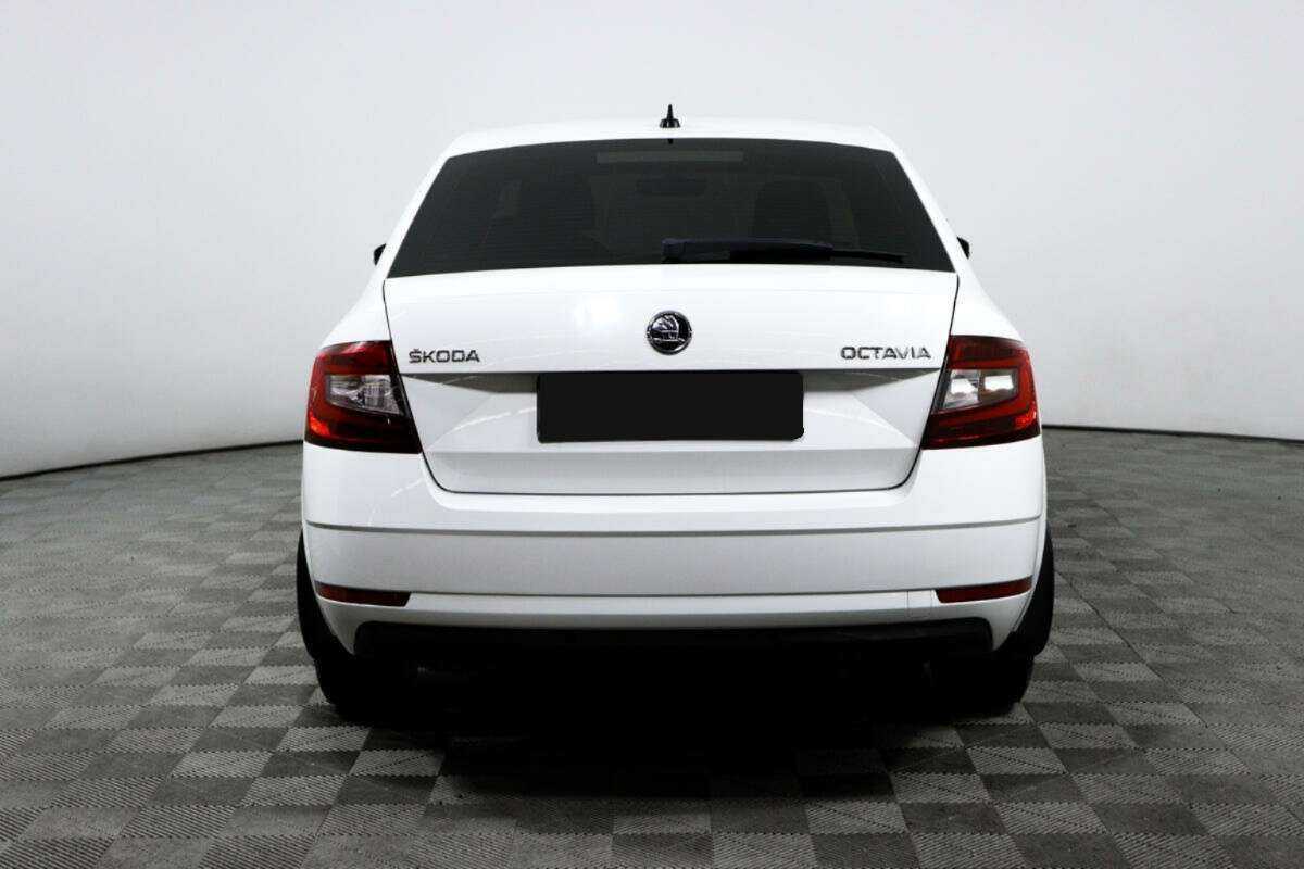 Skoda Octavia с пробегом — 2018 год. Фото: #5