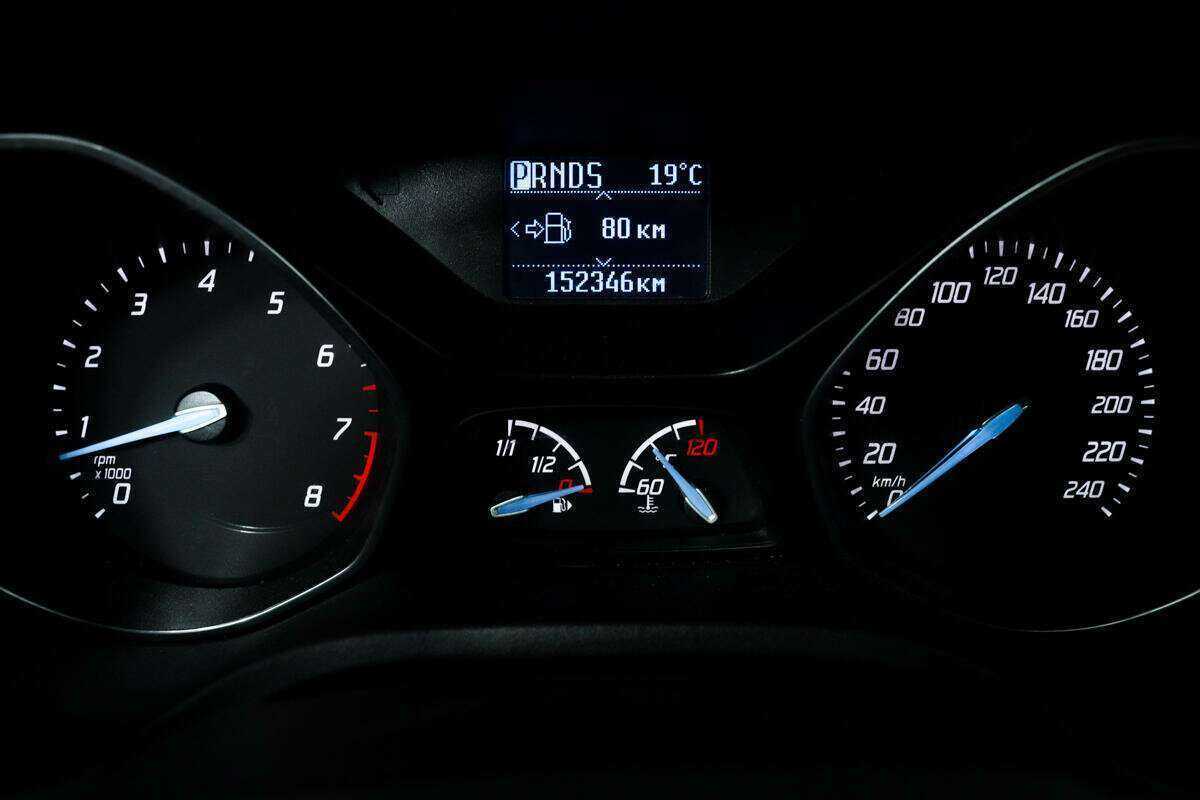 Ford Focus с пробегом — 2013 год. Фото: #9