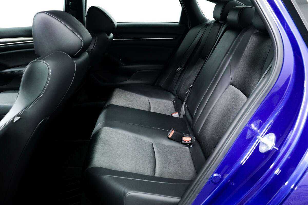 Honda Accord с пробегом — 2022 год. Фото: #11