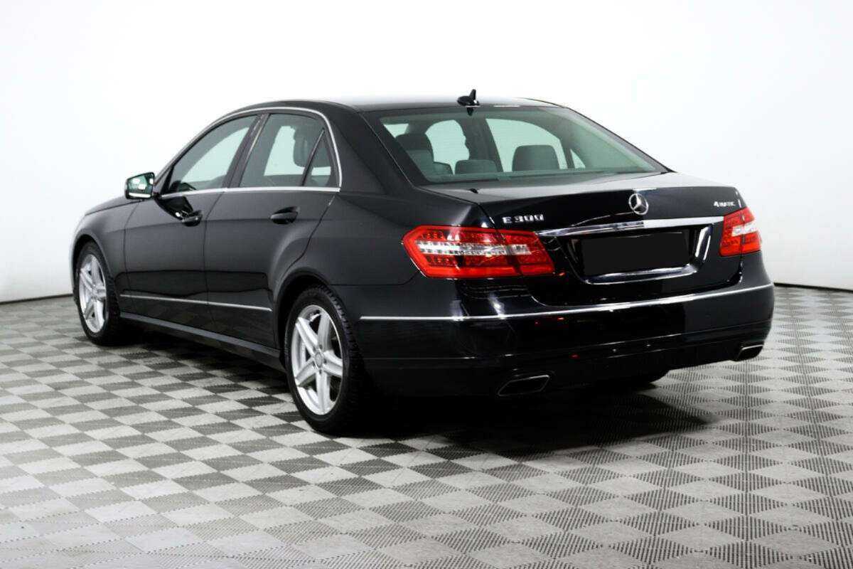Mercedes-Benz E-Класс с пробегом — 2012 год. Фото: #6