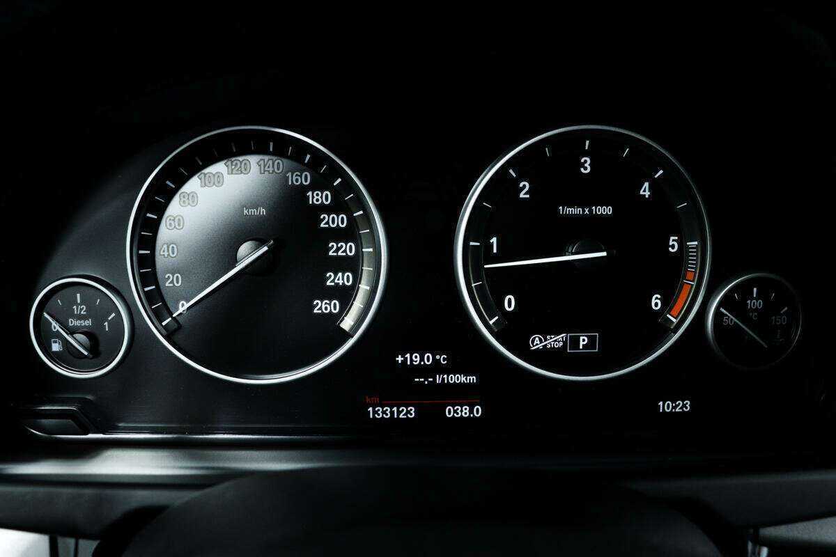 BMW X5 с пробегом — 2015 год. Фото: #9