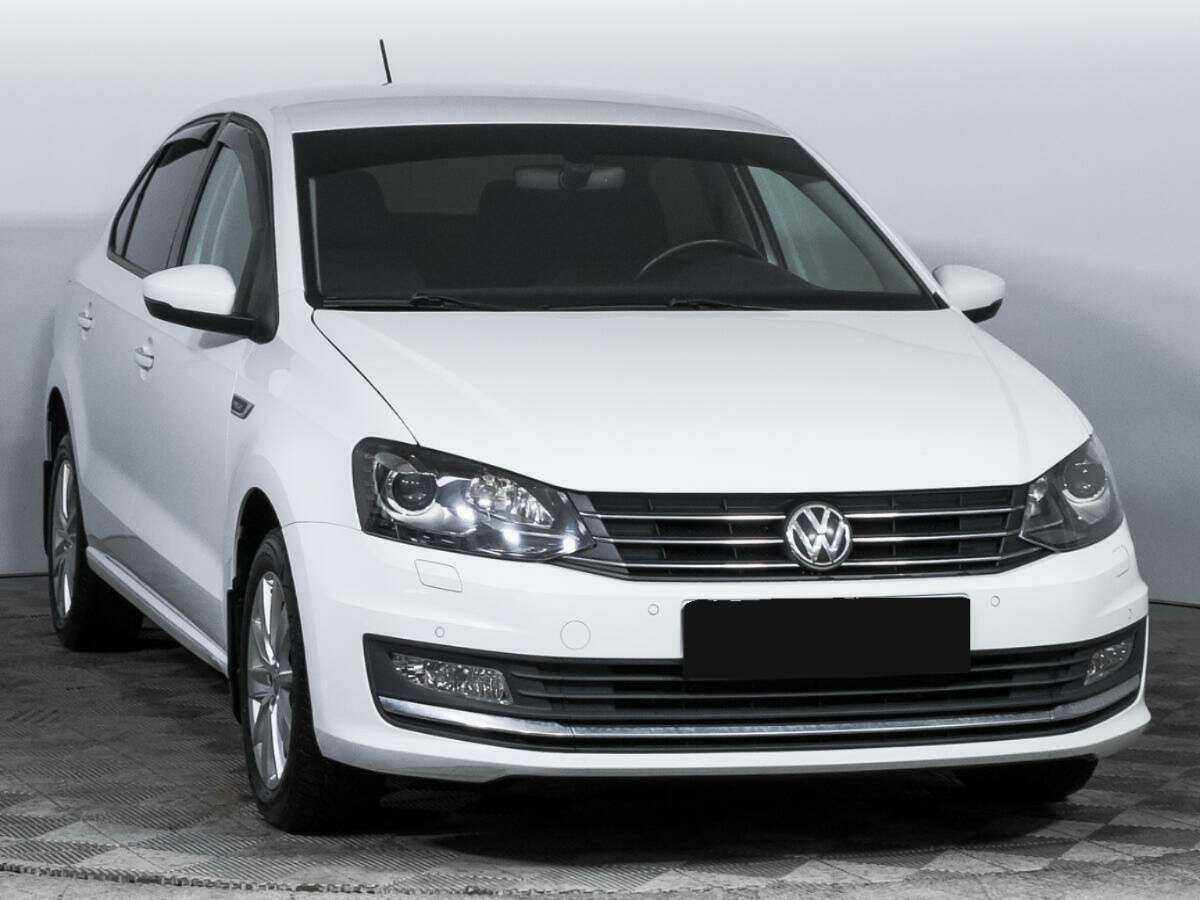 Volkswagen Polo с пробегом — 2018 год. Фото: #2