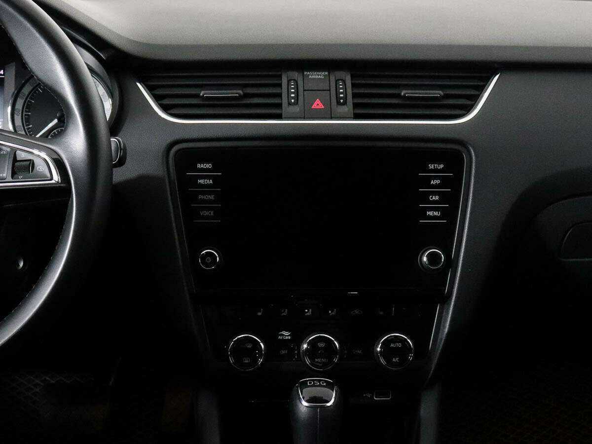 Skoda Octavia с пробегом — 2020 год. Фото: #10