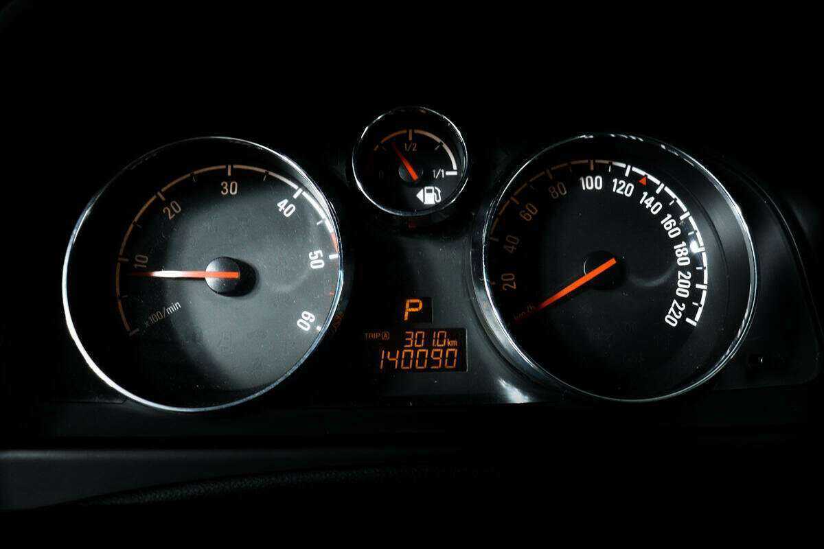 Opel Antara с пробегом — 2014 год. Фото: #9